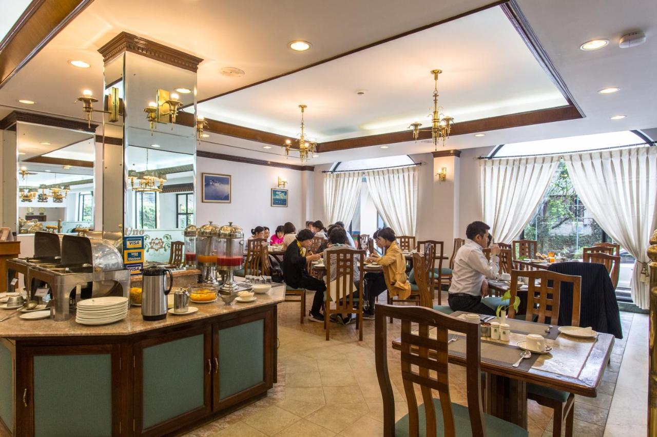 Hotel Le Himalaya Катманду Екстериор снимка