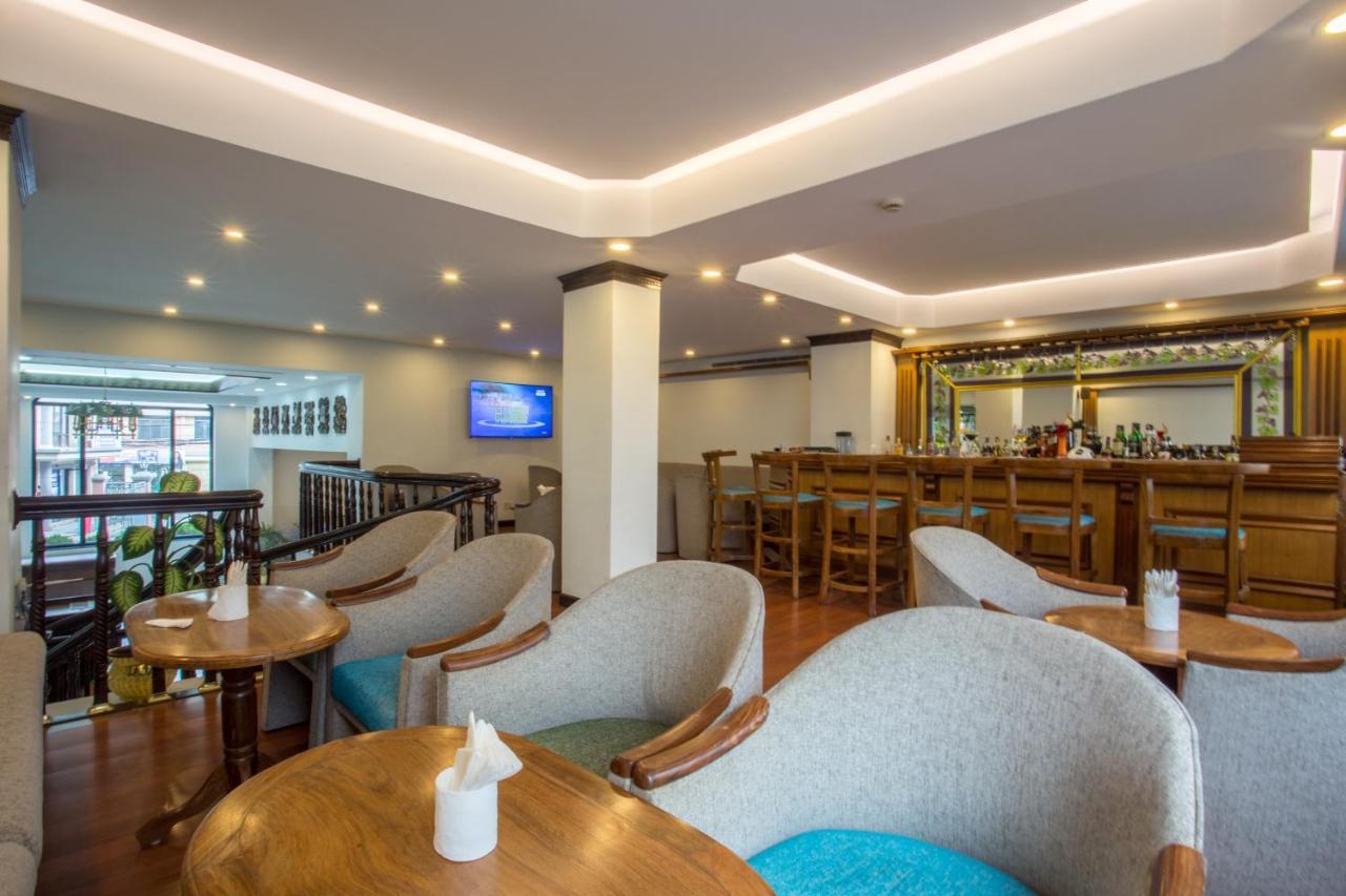 Hotel Le Himalaya Катманду Екстериор снимка
