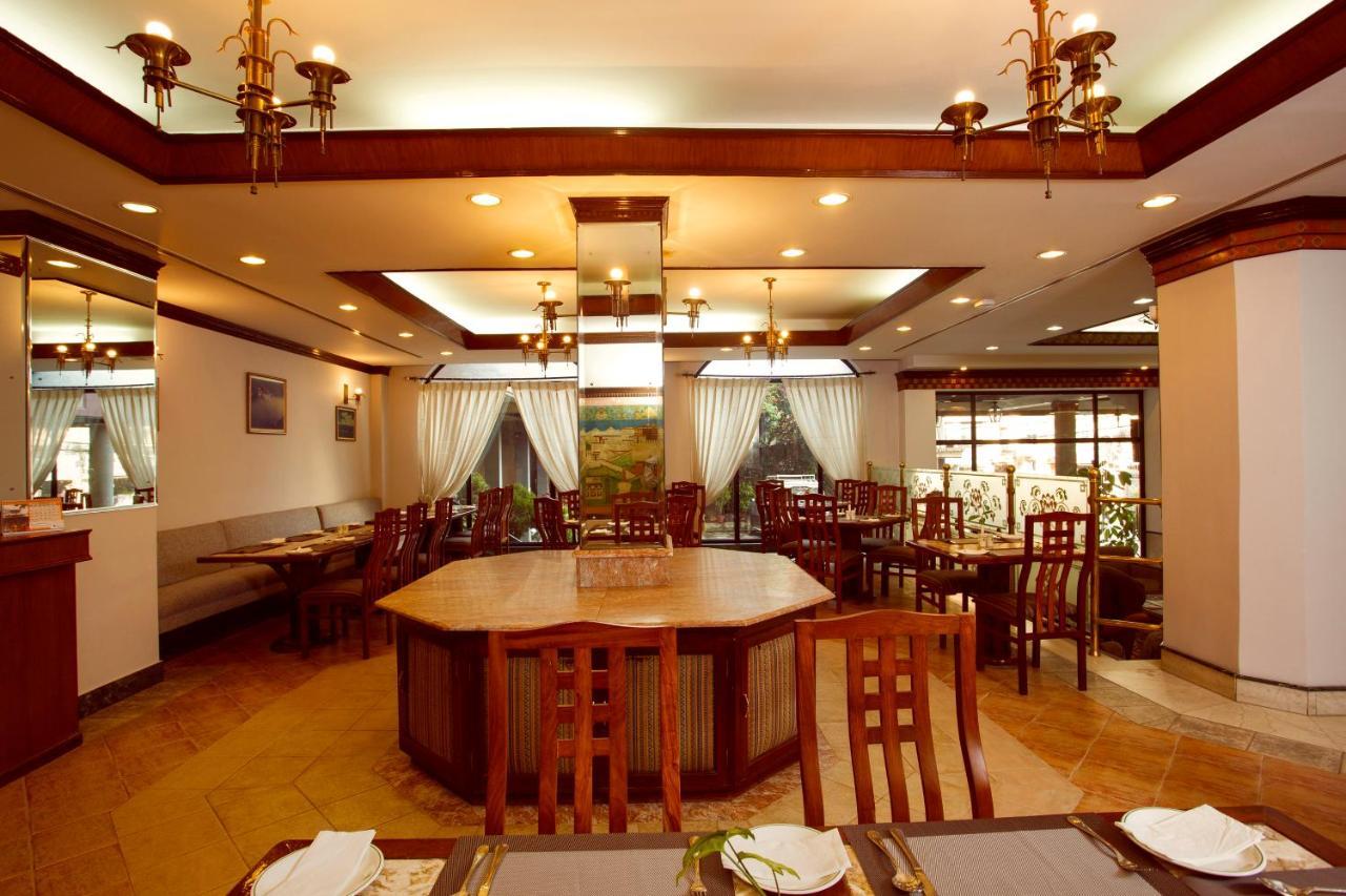 Hotel Le Himalaya Катманду Екстериор снимка