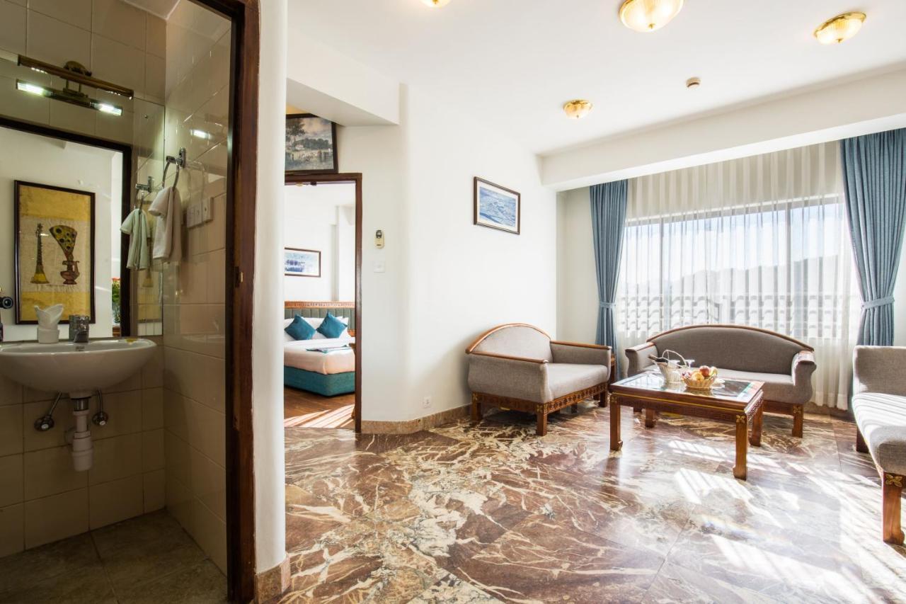 Hotel Le Himalaya Катманду Екстериор снимка